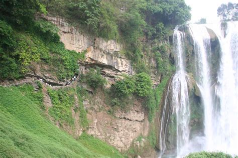 Huangguoshu Waterfall - One of China's Largest & Most Famous