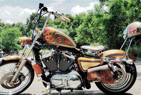 Harley Davidson 72 Custom - CUSTOME BGR