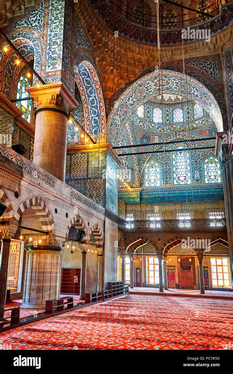 Blue Mosque interior, Sultan Ahmed Mosque, UNESCO World Heritage Site, Istanbul, Turkey Stock ...