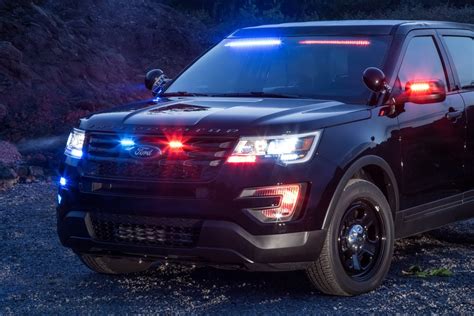 Ford Police Interceptor Gets Trick Rear Spoiler With Warning Lights [w/Video] | Carscoops