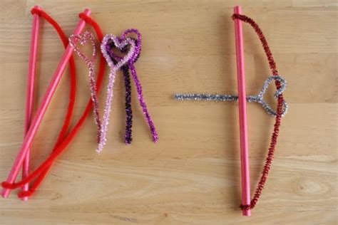 Cupid's Crafty Bow and Arrows | Make and Takes