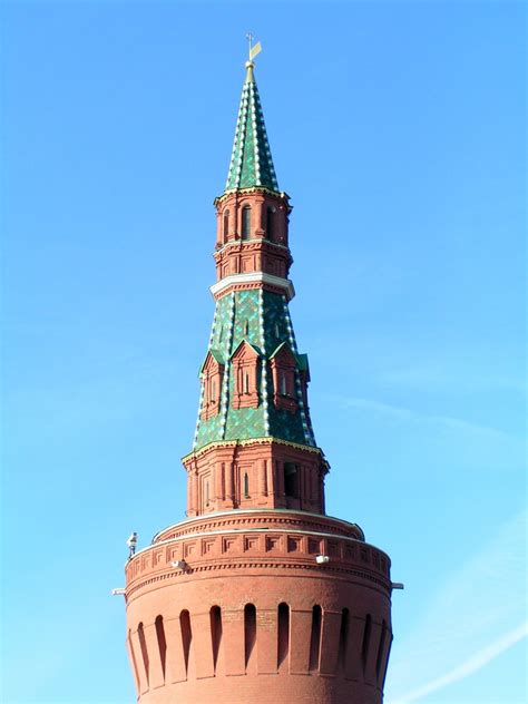 Tower of Moscow Kremlin Free Photo Download | FreeImages