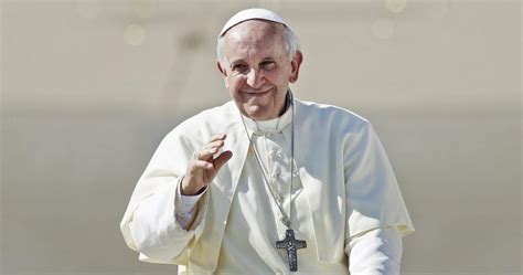 Pope Francis Gives Apostolic Blessing to Cross Catholic Outreach | Cross Catholic Outreach