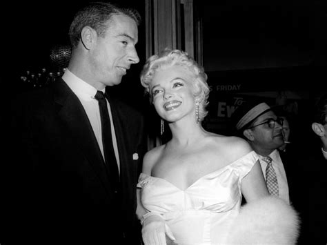 Marilyn Monroe And Joe Dimaggio In Color