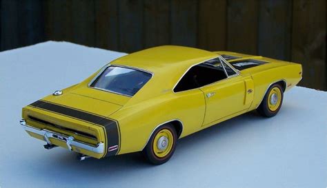 Revell 1970 Dodge Charger R/T 426 Hemi - Top Banana - Build #1 - Model Cars - Model Cars ...