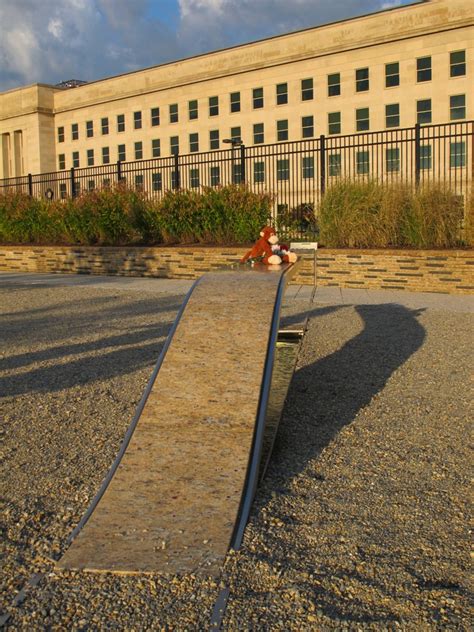 National 9/11 Pentagon Memorial | Voices Center for Resilience