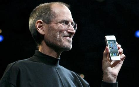 Steve Jobs worked closely on next iPhone with larger screen, says Bloomberg - 9to5Mac