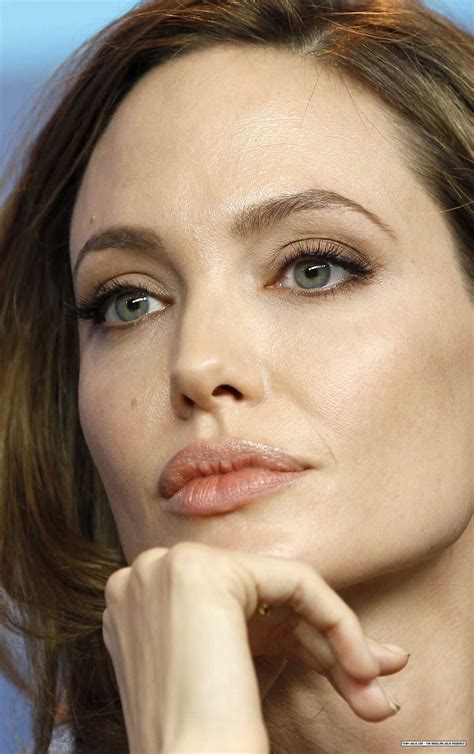 Angelina Jolie makeup 50+ best outfits #makeup #anjelinajolie ...