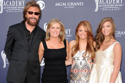 Country Stars With Their Kids – Ronnie Dunn