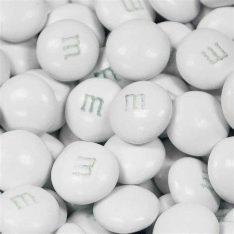 White M&Ms Candy 2 lb (approx 1,000 pcs) - Milk Chocolate - Walmart.com ...