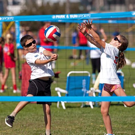 Spectrum USYVL Portable Youth Outdoor Volleyball Set - Official USYVL with adjustable height ...