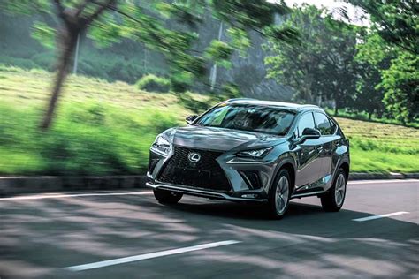 Lexus RX 450h: A hybrid of luxury and efficiency