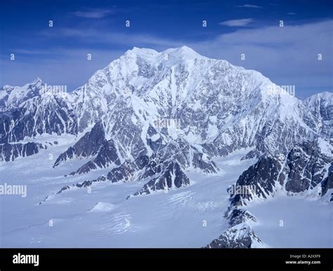 Mount Logan kluane National Park Yukon Canada Stock Photo - Alamy