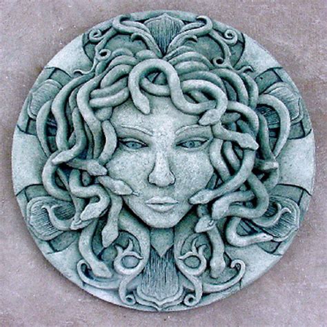 Medusa – "Fine sculpture for every environment"