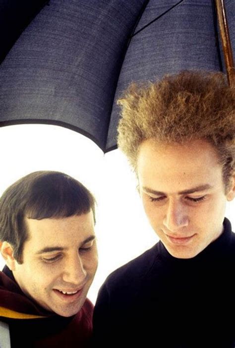 Paul Simon and Art Garfunkel | Simon garfunkel, Paul simon, Singer