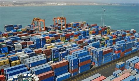 5,813 tons of goods handled at Red Sea ports - Egyptian Gazette