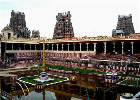 27 Amazing Pictures of Madurai Meenakshi Amman Temple