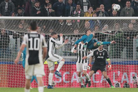 Cristiano Ronaldo bicycle-kick: Real Madrid forward buries Juventus in Champions League - Yahoo ...