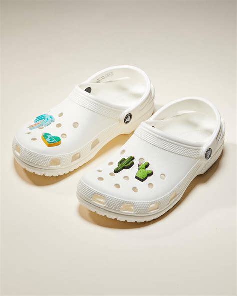 Crocs Classic Clogs In White - Fast Shipping & Easy Returns - City ...