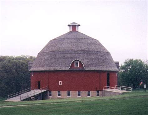 Round Barns - AKRA Builders - Distinctive Structures