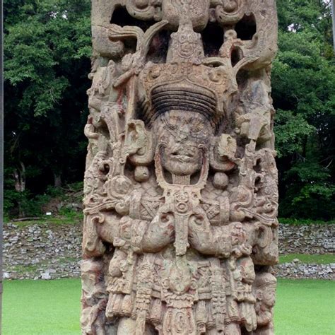 Estela Maya, Copan, Honduras | Copan, Archaeology, Lion sculpture