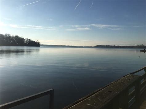 Old Hickory Lake Is The Most Crystal Clear Lake In Tennessee | Clear lake, Lake, Stay overnight