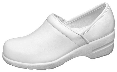 4 White Leather Nursing Shoes For Under $70 - ShoesForDoctors.com