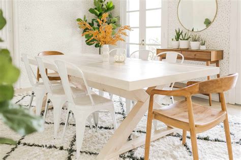 Modern Farmhouse Table DIY - A Beautiful Mess