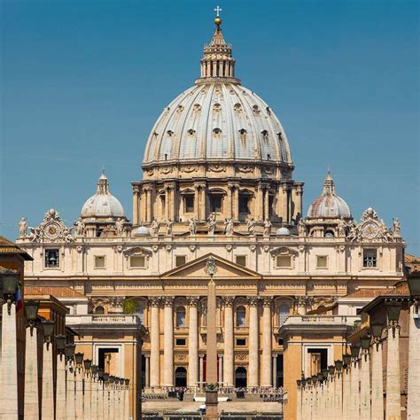 Download Beautiful St. Peter's Basilica Vatican Wallpaper | Wallpapers.com