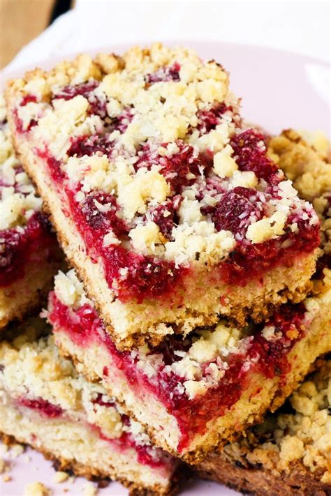 Raspberry Crumb Bars Recipe - fresh raspberries on a flaky pastry crust with a crispy crumb ...