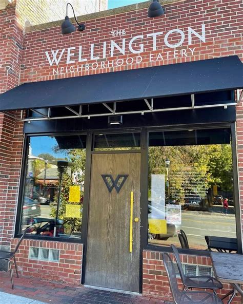 The Wellington - American Restaurant in Belmont, MA