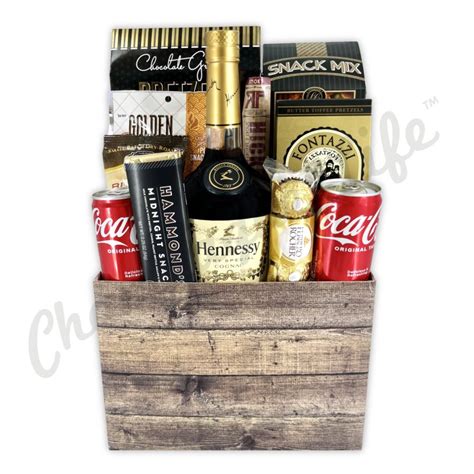 Bourbon and Cigar Gift Basket | Champagne Life Gifts