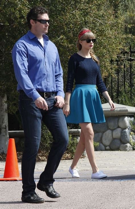 Must be her bodyguard | Taylor Swift | Pinterest