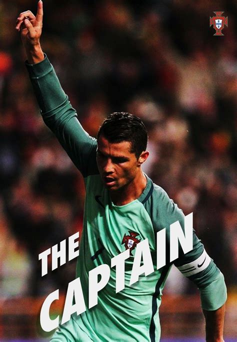 The true captain Ronaldo Football Player, Good Soccer Players, Football Players, Cristiano ...