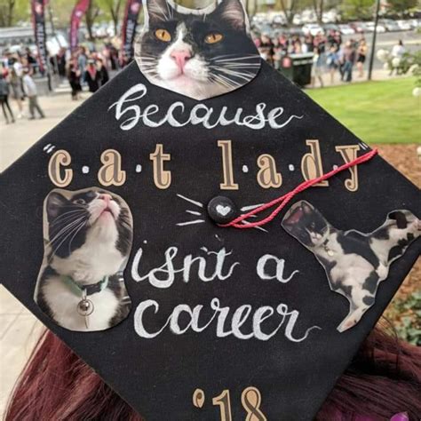 37 funny graduation caps that are painfully accurate – Artofit