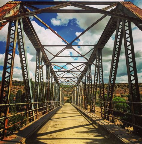 Crossing the Lesotho-South Africa border - Lacuna Magazine