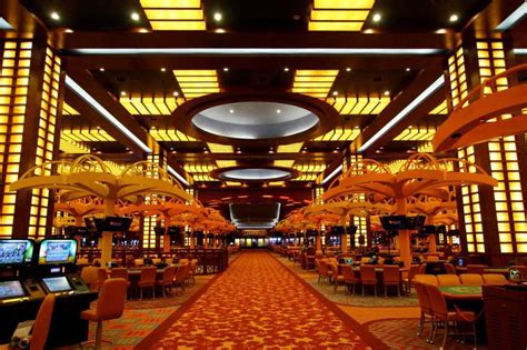 3 Casinos in Singapore | Entry Fee, Rules (2024)