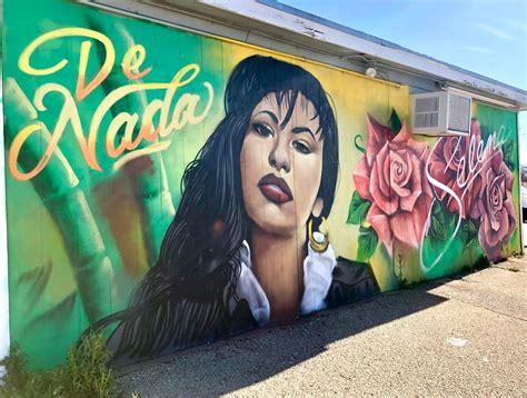 San Angelo artist paints mural of singer Selena Quintanilla