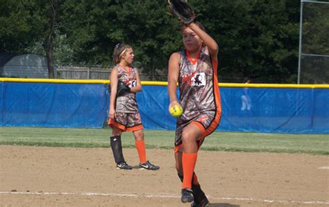 HOME OF SPORTS: softball uniforms for girls