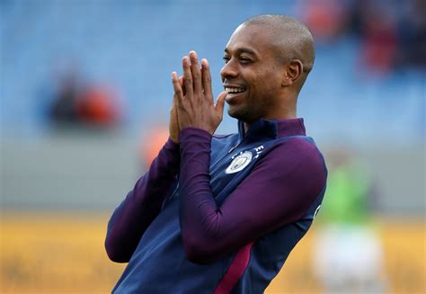 Fernandinho set for Brazil return against Germany