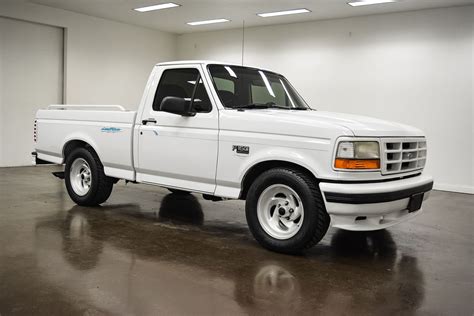 1993 Ford F-150 Lightning Has Under 21,000 Miles