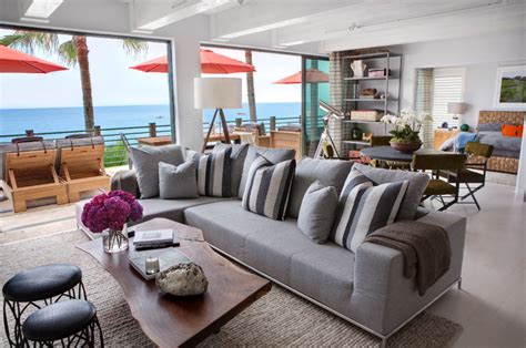 Malibu Beach House With Colorful Coastal Interior Decor | iDesignArch ...