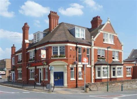 Ladybird Inn, Bromsgrove - Restaurant Reviews, Photos & Phone Number ...