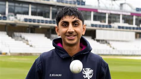 IND VS ENG: England Cricket Board Confirm Shoaib Bashir Has Received India Visa; Uncapped ...