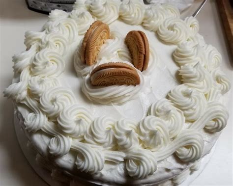 Vanilla Oreo Cake by Carolyn Burris | Baker Spotlight