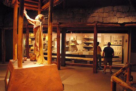 Museum of the Cherokee, Qualla Arts