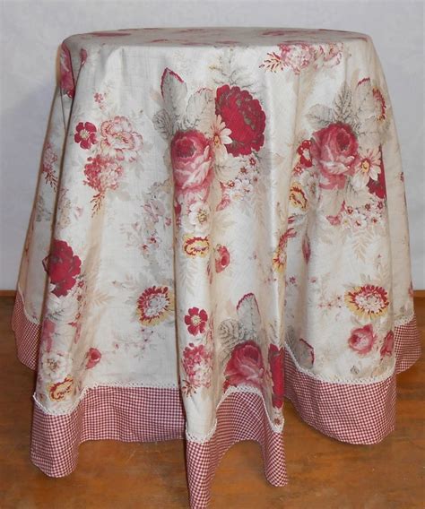 Vintage Norfolk Rose & Gingham by Waverly Round Tablecloth 70" Floral Red | Vintage tablecloths ...