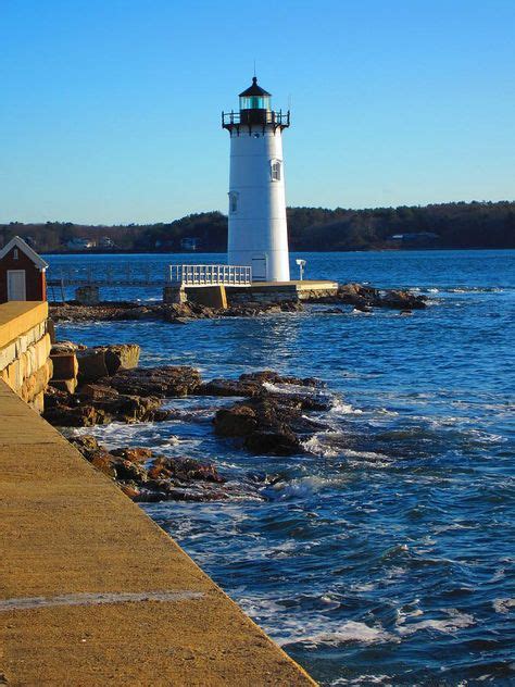 160 New England Lighthouses ideas | new england lighthouses, new ...