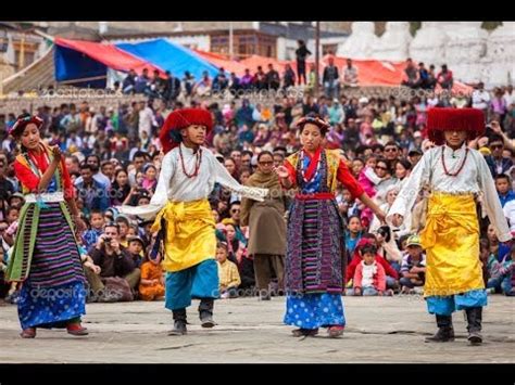 Ladakhi Folk Dance and Music - Ladakhi Traditional Dance - YouTube