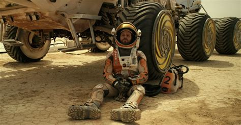 The Martian's Most Effective Moments Come Too Late - Movie Review